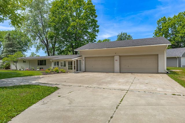 2617 Shadycrest Drive, Dayton, OH 45431