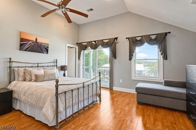 2 San Bar Dr, Jefferson Twp., NJ 07849