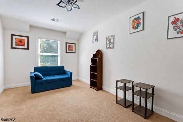 2 San Bar Dr, Jefferson Twp., NJ 07849