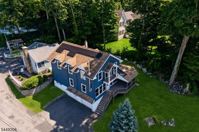 2 San Bar Dr, Jefferson Twp., NJ 07849
