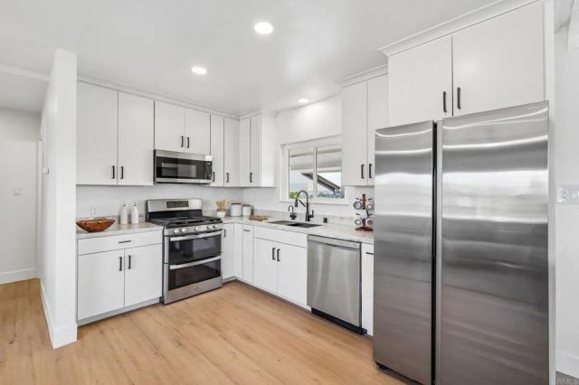 1477 Montgomery Drive, Vista, CA 92084