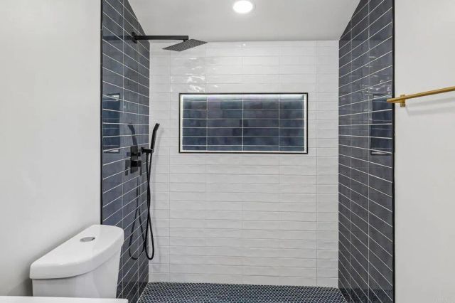1477 Montgomery Drive, Vista, CA 92084