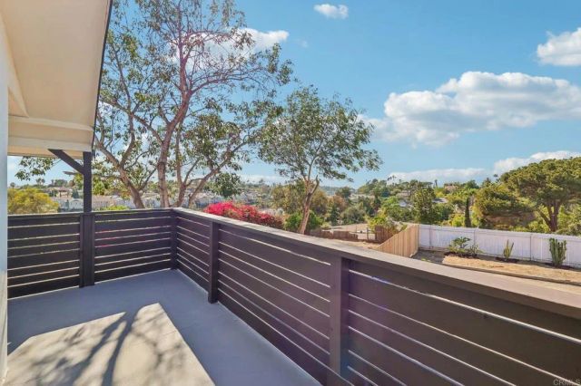 1477 Montgomery Drive, Vista, CA 92084