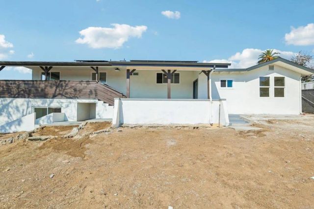 1477 Montgomery Drive, Vista, CA 92084