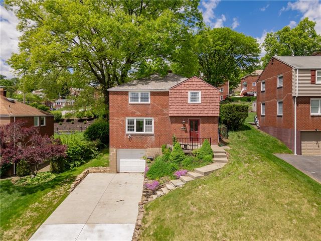 1107 Girard Rd, Whitehall, PA 15227