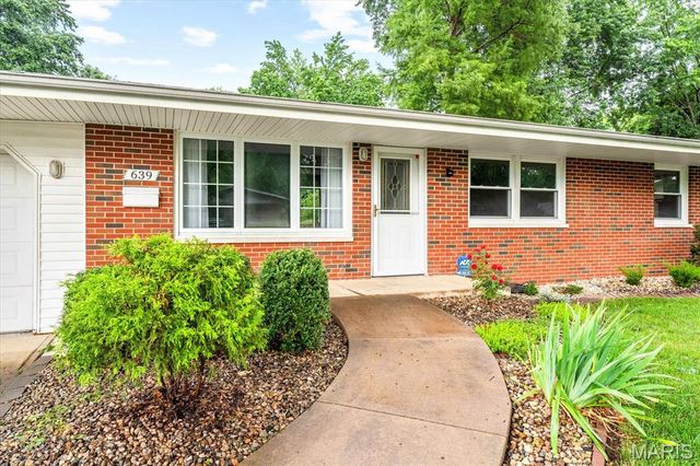 639 Notre Dame Avenue, Edwardsville, IL 62025