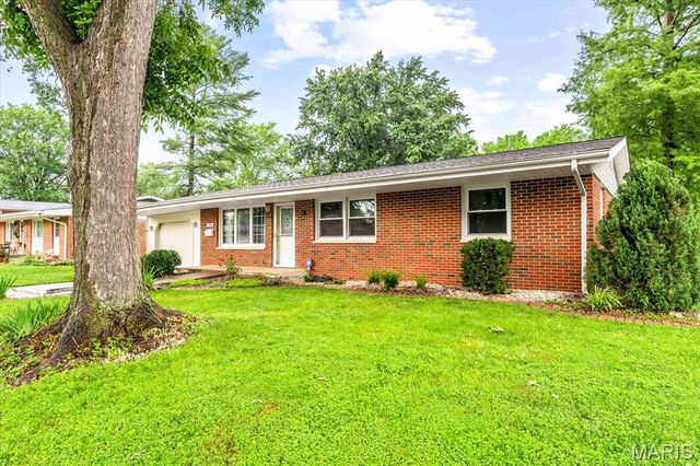 639 Notre Dame Avenue, Edwardsville, IL 62025