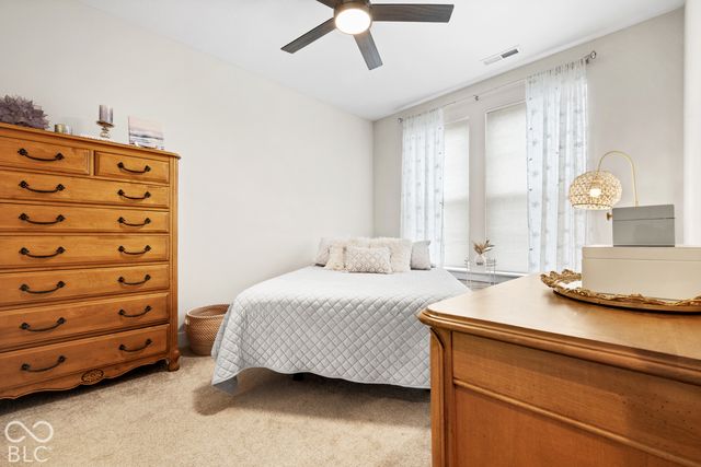 525 Gilder Drive, Carmel, IN 46032