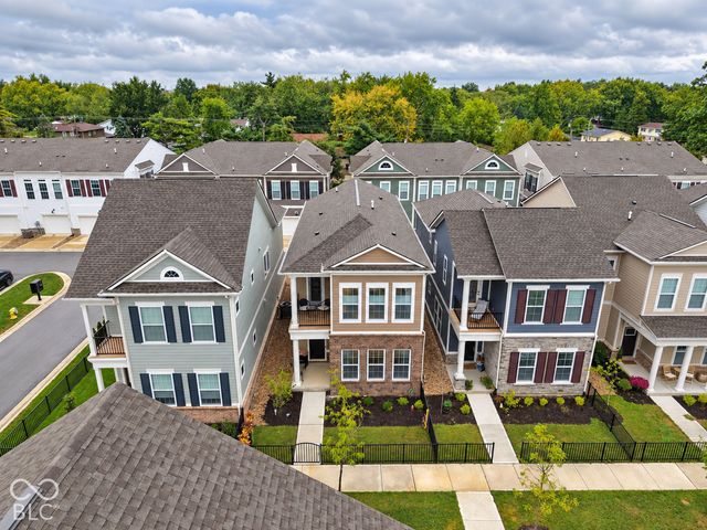 525 Gilder Drive, Carmel, IN 46032