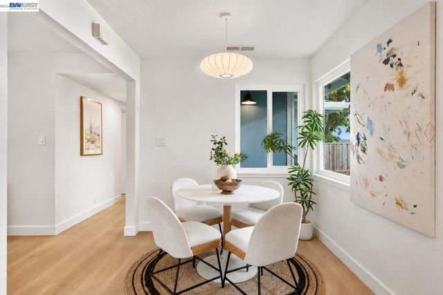 24 Casper St, Milpitas, CA 95035