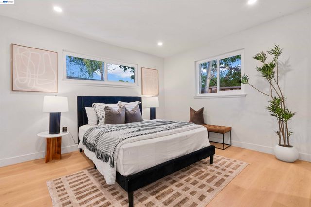 24 Casper St, Milpitas, CA 95035