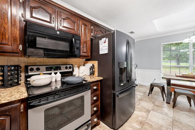 157 Nelms Road, Seagoville, TX 75159