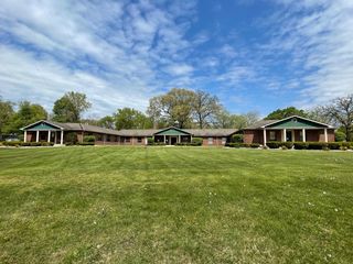 1158 W Lincolnway 3, Valparaiso, IN 46385