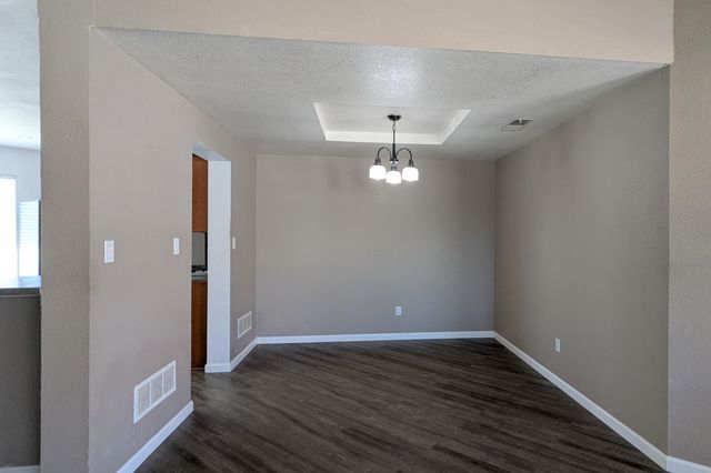 6109 Flor Del Sol Place NW, Albuquerque, NM 87120