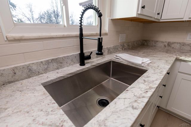 2638 Haenlein Drive, Saginaw, MI 48603