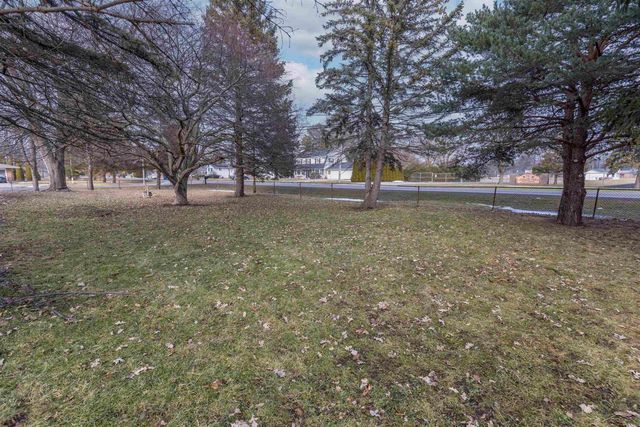 2638 Haenlein Drive, Saginaw, MI 48603