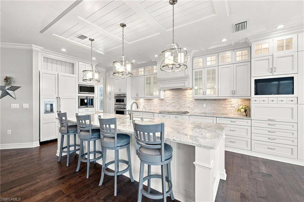 13715 Callisto AVE, NAPLES, FL 34109 — photo 4