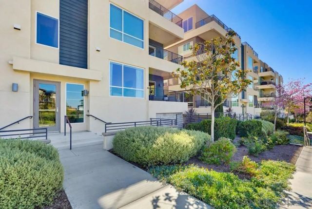 2460 Community 3, San Diego, CA 92108