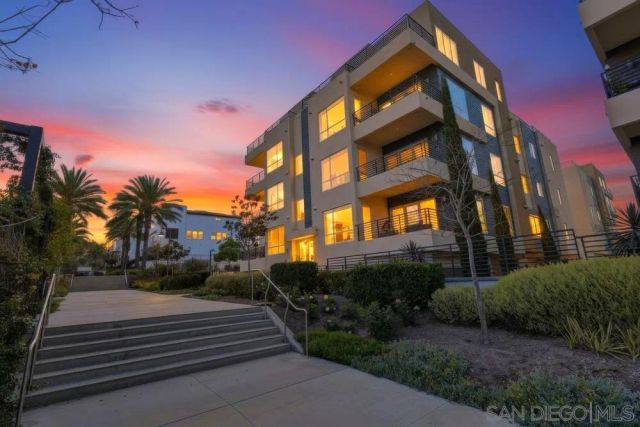 2460 Community 3, San Diego, CA 92108