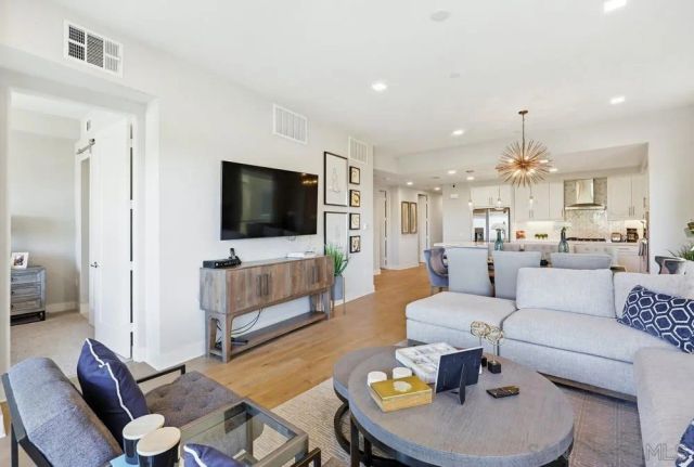 2460 Community 3, San Diego, CA 92108