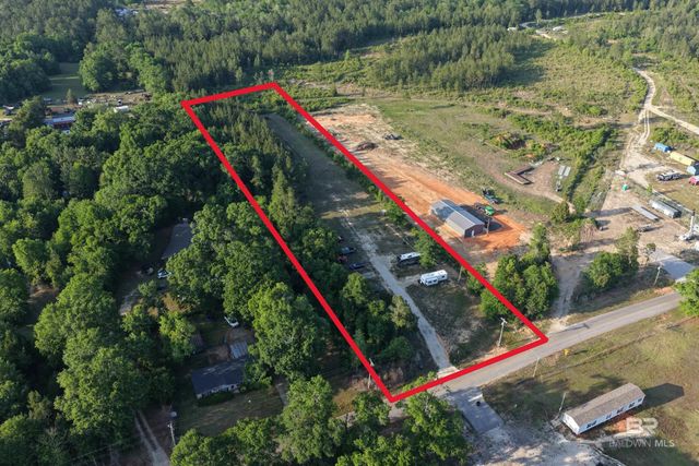24277 Waterworld Road, Robertsdale, AL 36567