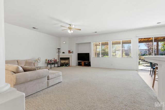 12411 Schooner Beach Drive, Bakersfield, CA 93311