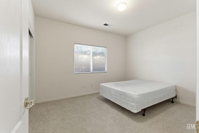 12411 Schooner Beach Drive, Bakersfield, CA 93311