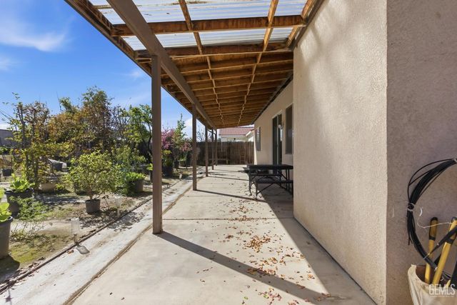 12411 Schooner Beach Drive, Bakersfield, CA 93311