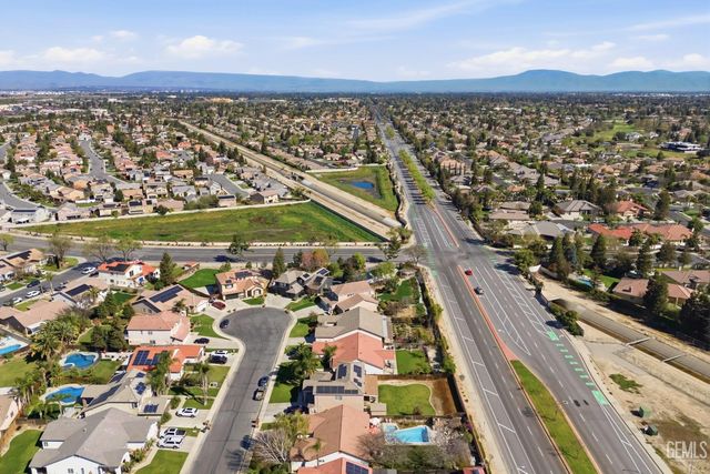 12411 Schooner Beach Drive, Bakersfield, CA 93311