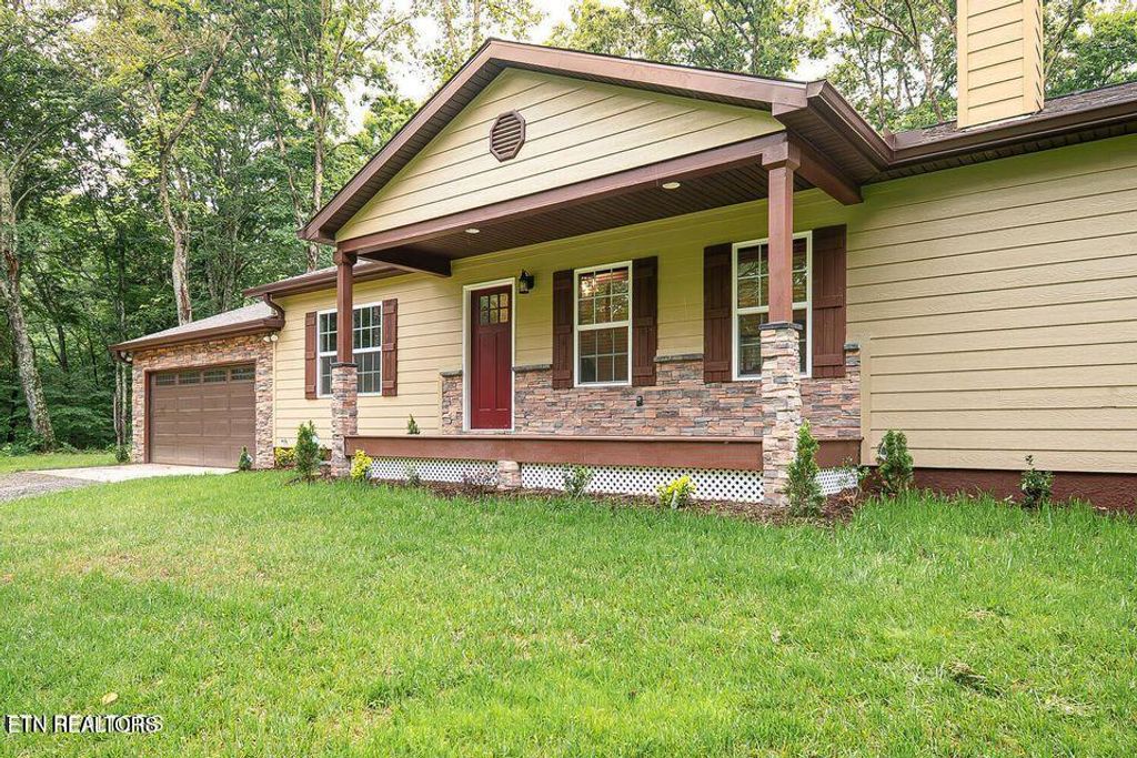 159 Tremont Way, Harriman, TN 37748
