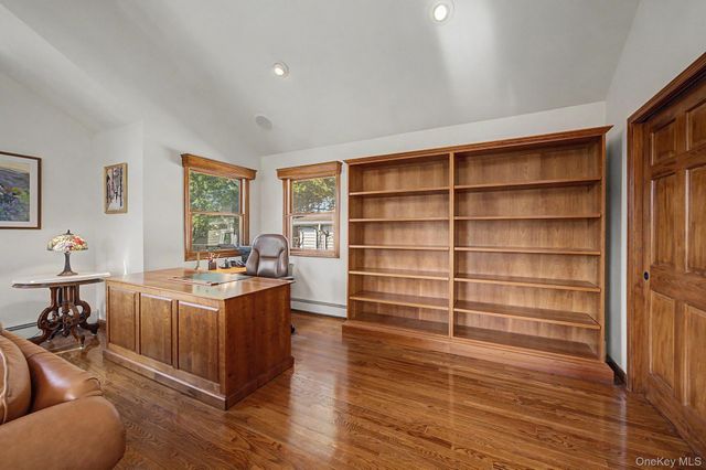 1602 Imperial Avenue, New Hyde Park, NY 11040