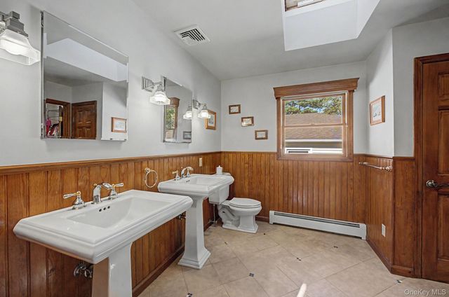 1602 Imperial Avenue, New Hyde Park, NY 11040