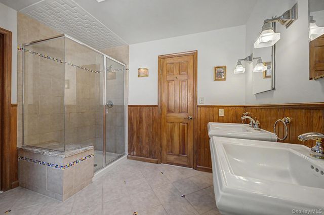 1602 Imperial Avenue, New Hyde Park, NY 11040