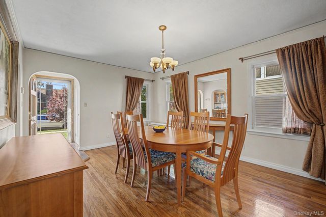 1602 Imperial Avenue, New Hyde Park, NY 11040