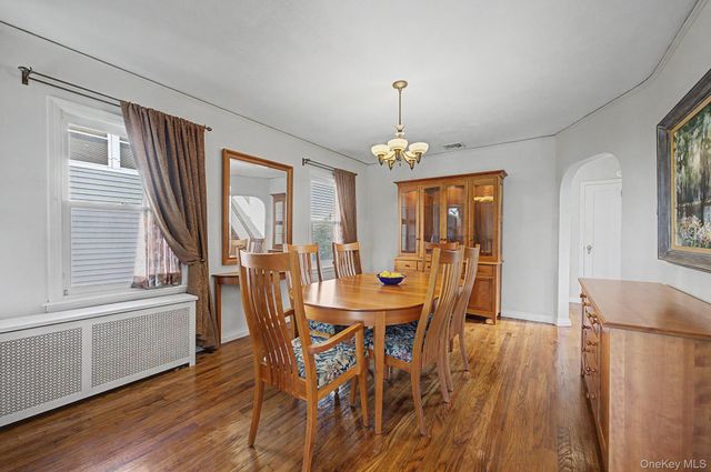 1602 Imperial Avenue, New Hyde Park, NY 11040