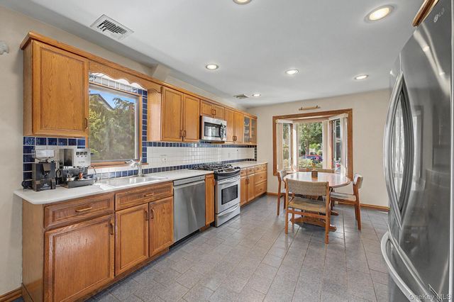 1602 Imperial Avenue, New Hyde Park, NY 11040