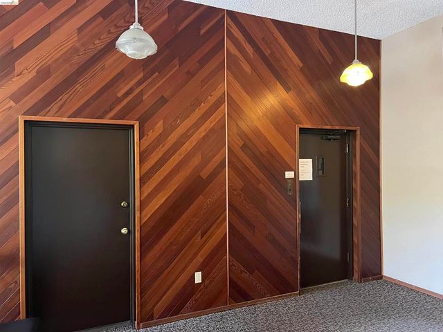 625 El Dorado Ave 204, Oakland, CA 94611