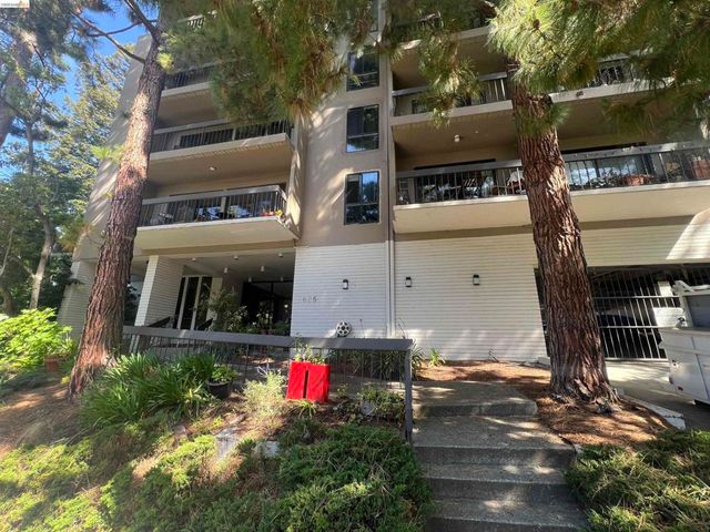 625 El Dorado Ave 204, Oakland, CA 94611
