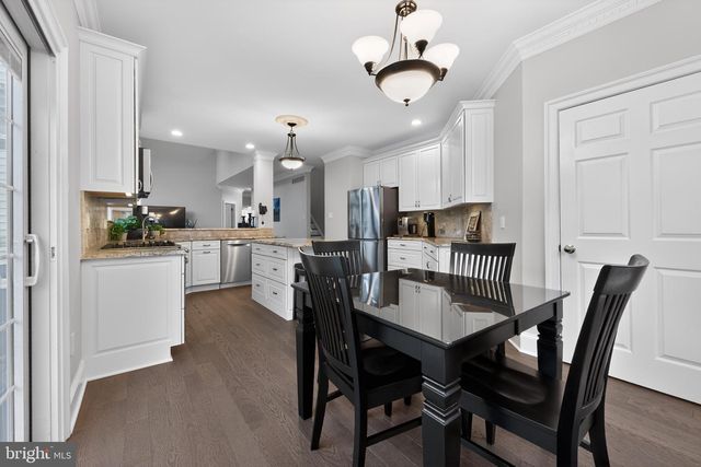 210 WINTERBERRY LN, Collegeville, PA 19426