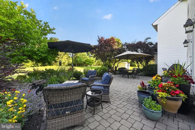 210 WINTERBERRY LN, Collegeville, PA 19426