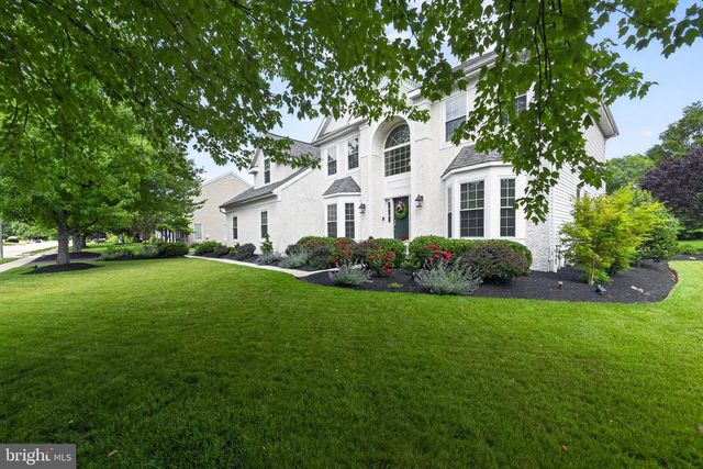 210 WINTERBERRY LN, Collegeville, PA 19426