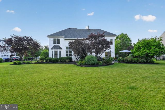 210 WINTERBERRY LN, Collegeville, PA 19426