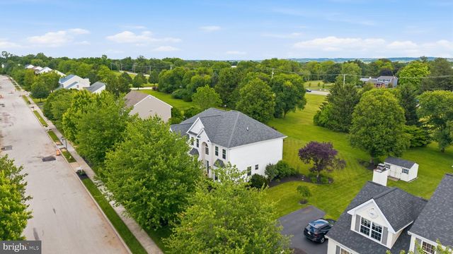 210 WINTERBERRY LN, Collegeville, PA 19426