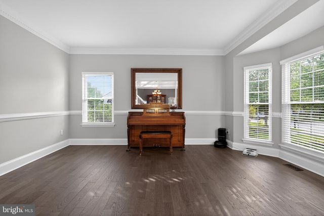 210 WINTERBERRY LN, Collegeville, PA 19426