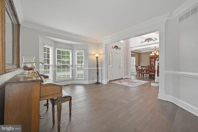 210 WINTERBERRY LN, Collegeville, PA 19426