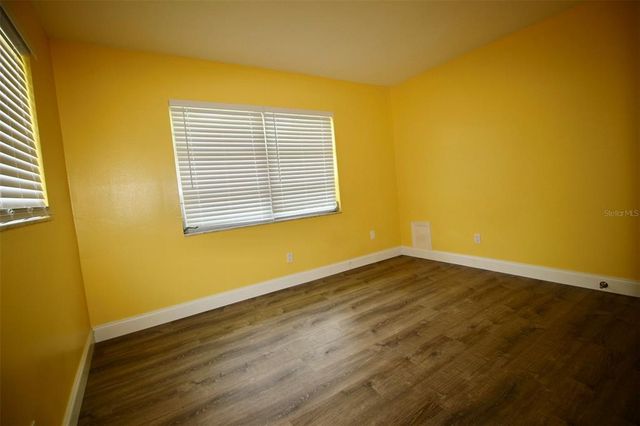 3643 MAINLANDS BOULEVARD N, Pinellas Park, FL 33782