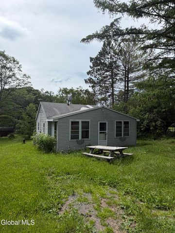 280 Gulf Road, Rensselaerville, NY 12147