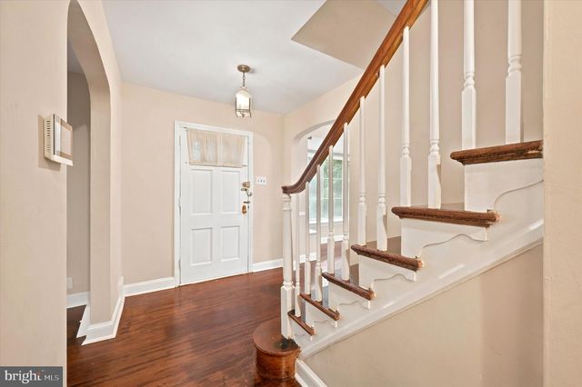 6908 CITY AVE, Philadelphia, PA 19151