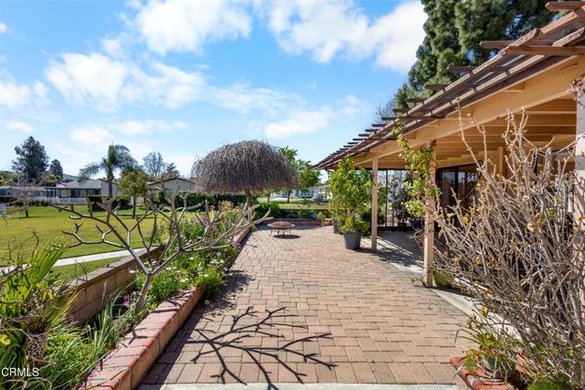 975 W Telegraph Road 77, Santa Paula, CA 93060