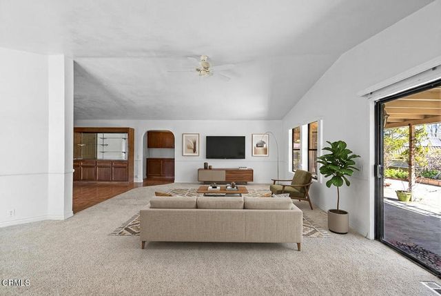 975 W Telegraph Road 77, Santa Paula, CA 93060